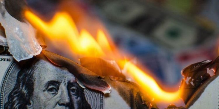 Bitcoin, Ethereum Fluctuate as US Inflation Hits 8.5%, Slightly Above Expectations